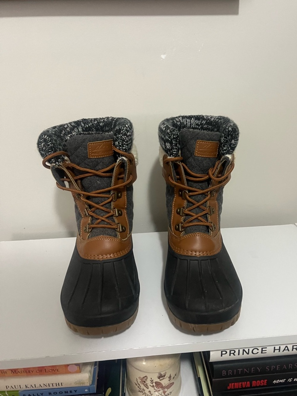 Aleader Women’s Waterproof Duck Boots – Size 9 – Excellent Condition